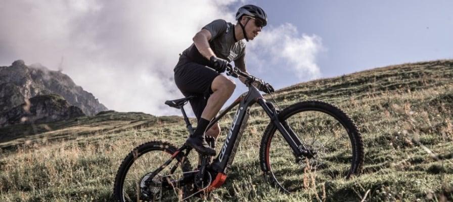 Corratec E-Power RS 160 Pro E-Bike auf Bergpfad