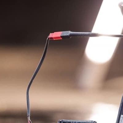 PowUnity GPS-Tracker mit Design & Innovation Award 2020 Logo