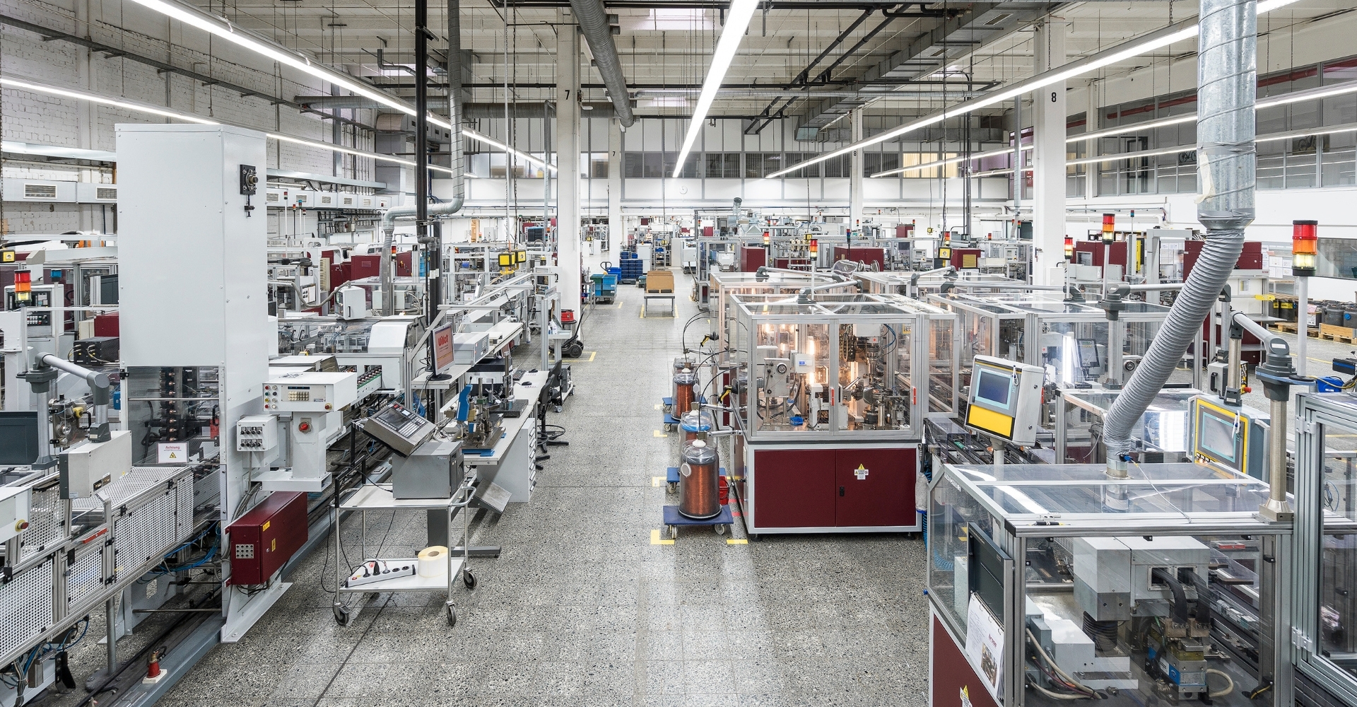 Die Fertigungsgshalle des Motorenherstellers Brose in Berlin