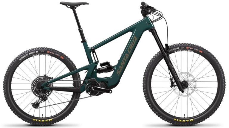 Entdecken Sie das Santa Cruz Bullit CC MX R 2023 E-Mountainbike, ideal für anspruchsvolle Trails und Offroad-Abente