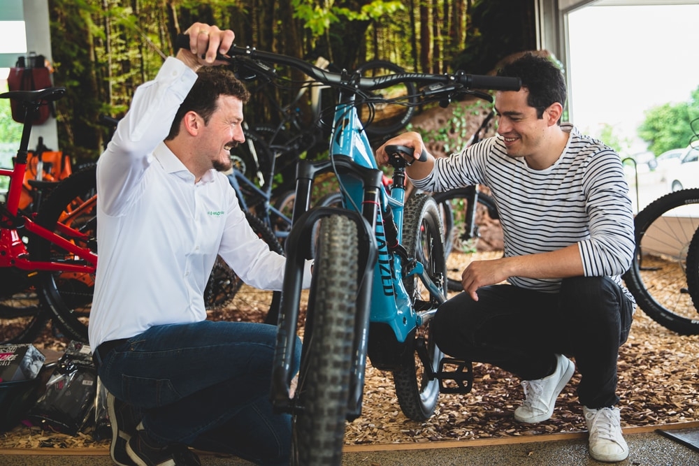 Sichere und komfortable E-Bike-Einstellung mit Expertenberatung. Optimieren Sie Ihr Fahrerlebnis und passen Sie Ihr