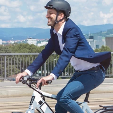 E-Bike Leasing bei e-motion – Modernes Fahren im Business-Look (1:1)