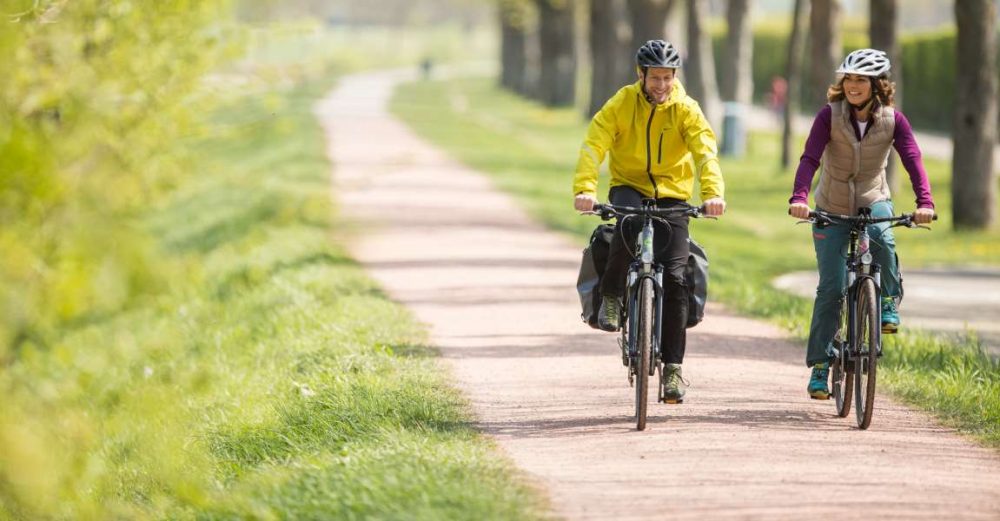 Das Cannondale Trekking e-Bike mit Shimano Steps Antrieb und hydraulischer Felgenbremse ist ein zuverlässiger Begleiter in der Stadt und längere Pedelec-Ausflüge in der Natur.